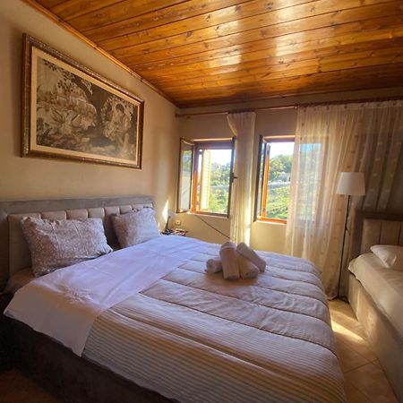 Marko'S House Gjirokastër Екстериор снимка