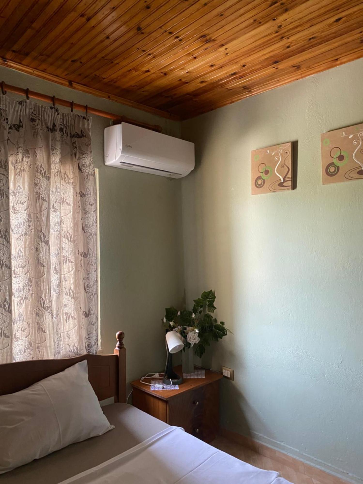 Marko'S House Gjirokastër Екстериор снимка